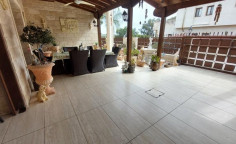 Stunning 4 bedroom house in Ormideia 