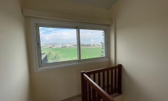 4 bedroom unfurnished house to rent in Oroklini