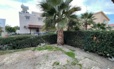 4 bedroom unfurnished house to rent in Oroklini