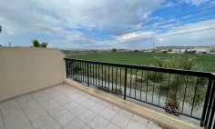 4 bedroom unfurnished house to rent in Oroklini