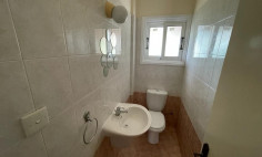 4 bedroom unfurnished house to rent in Oroklini
