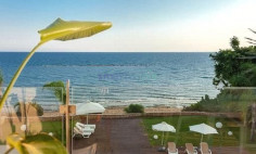 3 bedroom beach front apartment full sea views for rent Limassol 