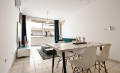2 bedroom furnished apartment with swimming pool to rent in Sotiros
