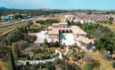 Detached villa in Mosfiloti, Larnaca 