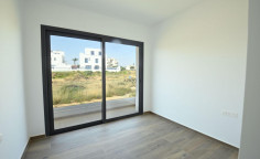 Large 3 bedroom villa with swimming pool for sale in Protaras
