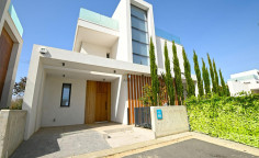 Beautiful 3 bedroom villa with swimming pool for sale in Protaras