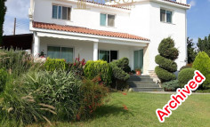 Detached villa in Armou for rent 