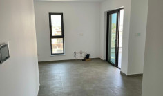 Top floor apartment with roof garden in Livadia 