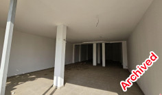 Commercial to rent in Pernera