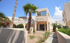Three bedroom villa in historic Moutallos with pool 