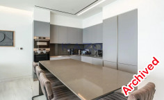 Luxury seafront apartment in vibrant Neapolis for rent 