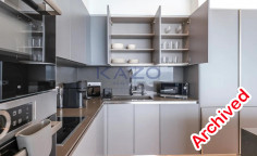 Luxury seafront apartment in vibrant Neapolis for rent 