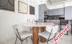 Luxury seafront apartment in vibrant Neapolis for rent 