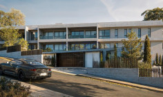 Contemporary top floor apartment in Agios Tychonas 
