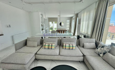 5 bedroom villa sea views for rent Agios Tychonas Limassol 