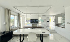 5 bedroom villa sea views for rent Agios Tychonas Limassol 