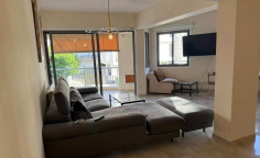 Three beds apartment to rent in Engomi