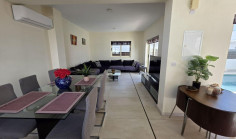 3 bedroom house to rent in Agia Triada