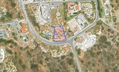 Large residential 1013 m2 for sale in Agios Tychonas, Limassol