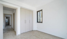 Large two bedroom apartment for sale in Kapparis
