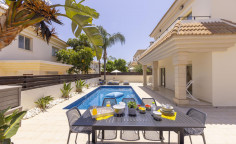 Large 3 bedroom house for sale in Kapparis
