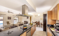 Large 3 bedroom house for sale in Kapparis