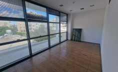 Large commercial Strovolos