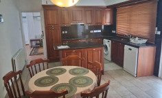 Large 4 bedroom house to rent in Strovolos