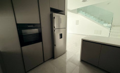 3 bedroom house 143 m2 for sale in Geri
