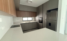3 bedroom house 143 m2 for sale in Geri