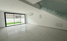 3 bedroom house 143 m2 for sale in Geri