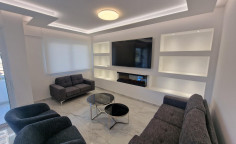 3 bed apartment to rent in Agioi Omologites