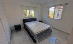 3 bed apartment to rent in Agioi Omologites
