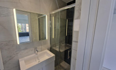 3 bed apartment to rent in Agioi Omologites