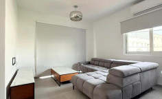 3 bedrooms apartment to rent in Lakatamia