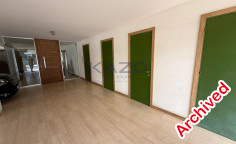 Spacious unfurnished top floor apartment in Petrou & Pavlou 