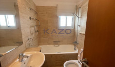 Spacious unfurnished top floor apartment in Kapsalos 