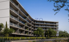 Modern 3 bedroom apartment in peaceful Polemidia over highway 