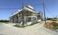 Spacious 4 bedroom house for sale in Pera Spacious 4 bedroom house for sale in Pera
