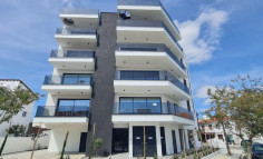 Large 3 bed apartment for sale in Palouriotissa