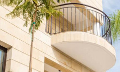 Large commercial for sale in Aglantzia