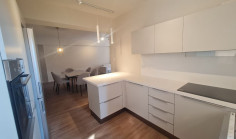 2 bed apartment to rent in Agioi Omologites