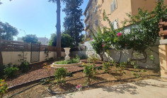 2 bed apartment to rent in Agioi Omologites