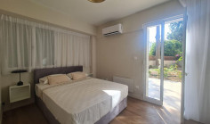 2 bed apartment to rent in Agioi Omologites