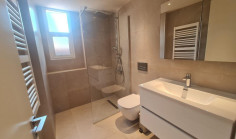 2 bed apartment to rent in Agioi Omologites