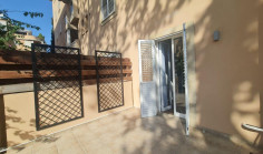 2 bed apartment to rent in Agioi Omologites
