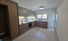 Three bedroom apartment for sale in central Agios Nektarios 