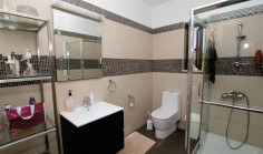 Spacious 5 bedroom house to rent in Protaras