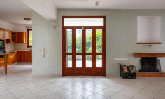 5 bedroom house to rent in Agios Dometios