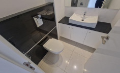 Spacious 3 bedroom apartment to rent in Agioi Omologites
